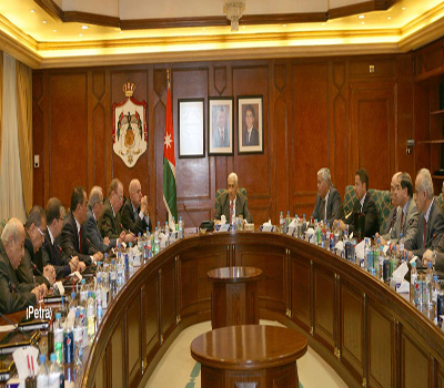 النسور يلتقي وفدا من جمعية رجال الاعمال الاردنيين