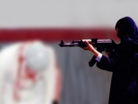 سكران أرعب عمال مطعم بكلاشينكوف... لعبة !