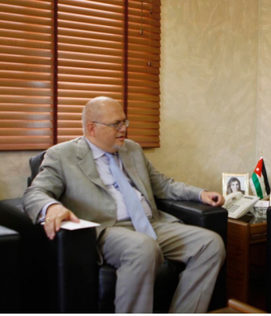وزير الاشغال: انتهاء العمل بطريق حرس الحدود بالرويشد شباط المقبل وزير الاشغال: انتهاء العمل بطريق حرس الحدود بالرويشد شباط المقبل