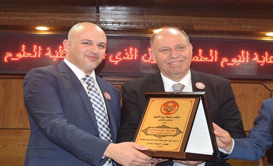 الغرايبة يرعى اليوم العلمي الريادة والإبداع في جامعة إربد الأهلية الغرايبة يرعى اليوم العلمي الريادة والإبداع في جامعة إربد الأهلية