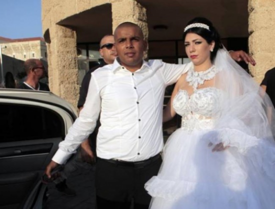 اتهم زوجته بـ'الاحتيال' صباح يوم الزواج.. والسبب! اتهم زوجته بـ'الاحتيال' صباح يوم الزواج.. والسبب!