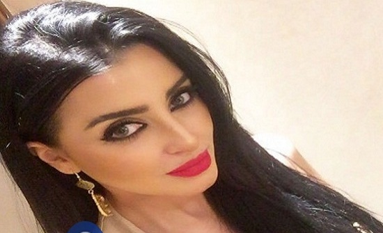 بالفيديو.. مليحة العرب تتعرض للتحرش في وضح النهار بالفيديو.. مليحة العرب تتعرض للتحرش في وضح النهار