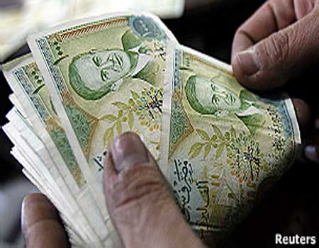 الديلي تلغراف : روسيا أمدت دمشق بأطنان من الأوراق المالية السورية الديلي تلغراف : روسيا أمدت دمشق بأطنان من الأوراق المالية السورية