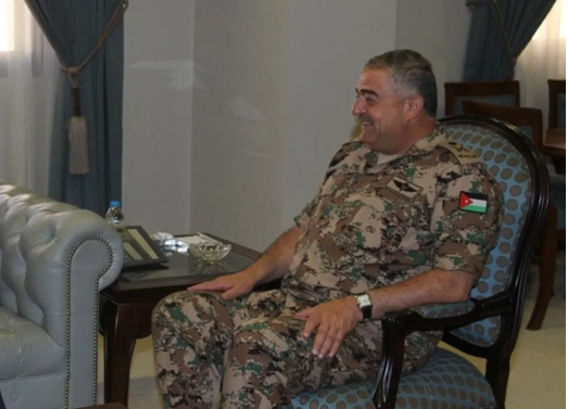 فريحات يستجيب لنداء مواطن