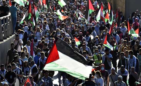 لبنان.. احتجاجات رفضاً لمسيرة "الأعلام" الإسرائيلية بالقدس لبنان.. احتجاجات رفضاً لمسيرة "الأعلام" الإسرائيلية بالقدس
