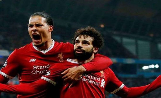 نجم ليفربول يتوج بجائزة أفضل لاعب في الدوري الإنجليزي نجم ليفربول يتوج بجائزة أفضل لاعب في الدوري الإنجليزي