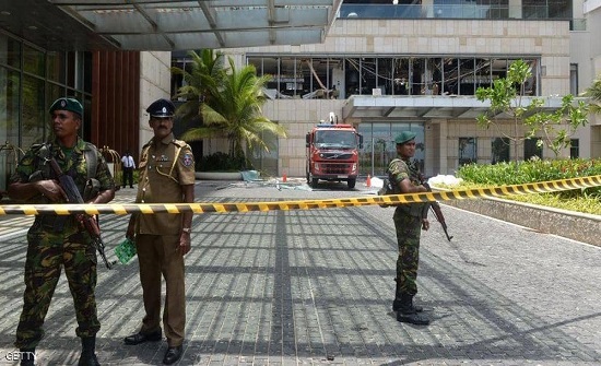 دماء سريلانكا "لا تتوقف".. تفجير سابع وقتلى جدد دماء سريلانكا "لا تتوقف".. تفجير سابع وقتلى جدد