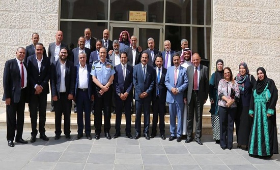 الحمود يلتقي رئيس واعضاء مجلس محافظة العاصمة