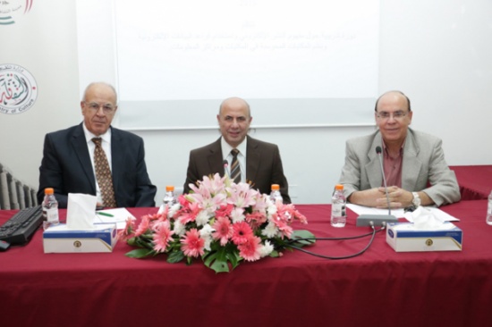 رئيس فيلادلفيا يفتتح دورة النشر الإلكتروني وقواعد البيانات