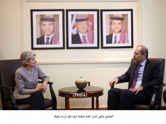 الصفدي يلتقي مسؤولين دوليين الصفدي يلتقي مسؤولين دوليين
