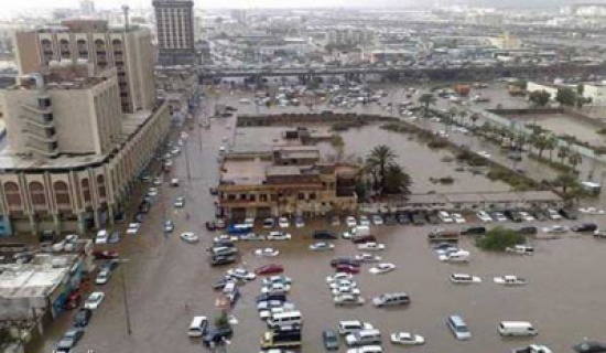عقوبة رادعة.. السجن 17 عامًا لمتهمين في "سيول جدة" عقوبة رادعة.. السجن 17 عامًا لمتهمين في "سيول جدة"