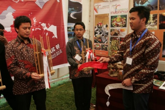 الأردنية : (639) خريجا في الفوج الخمسين من جنسيات عربية وعالمية