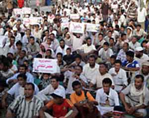 اشتباكات مع أنصار صالح بتعز 	