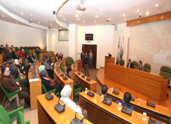 الأمانة ومديرية الأمن العام تنظمان محاضرة توعوية حول "مكافحة آفة المخدرات" الأمانة ومديرية الأمن العام تنظمان محاضرة توعوية حول "مكافحة آفة المخدرات"