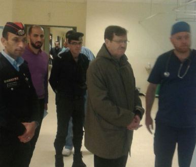 وزير الصحة يعود مصابي حادث سير