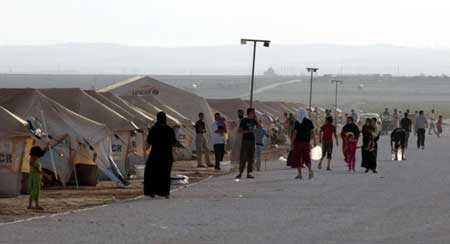 41 الفا عدد اللاجئين السوريين بمخيم الزعتري