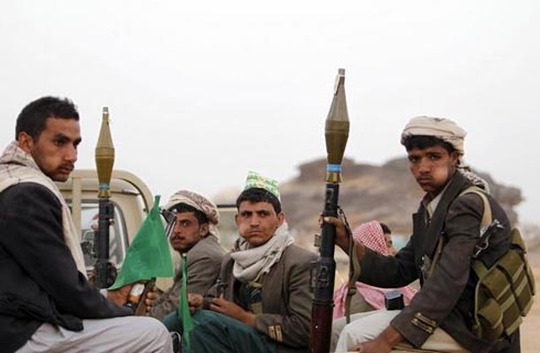 الحوثيون يصلون إلى النجف لمساندة قوات المالكي الحوثيون يصلون إلى النجف لمساندة قوات المالكي