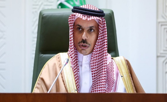 وزير الخارجية السعودي: مستمرون بدعم جهود إنهاء معاناة اليمنيين وزير الخارجية السعودي: مستمرون بدعم جهود إنهاء معاناة اليمنيين