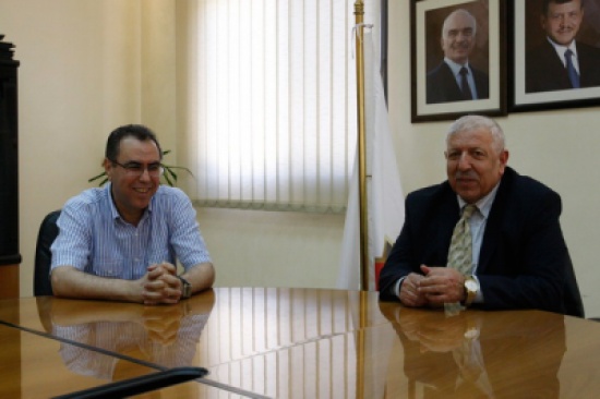 اتحاد كرة القدم يبدي استعداده للتعاون مع نظيره الليبي في كافة المجالات