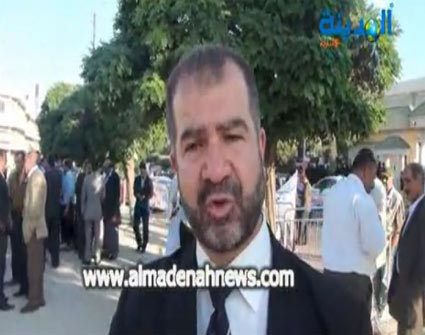 ابو السكر يفاجئ أعضاء المجلس البلدي بحضوره الجلسة