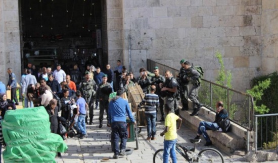 سحب الإقامة.. سلاح الاحتلال بالقدس سحب الإقامة.. سلاح الاحتلال بالقدس