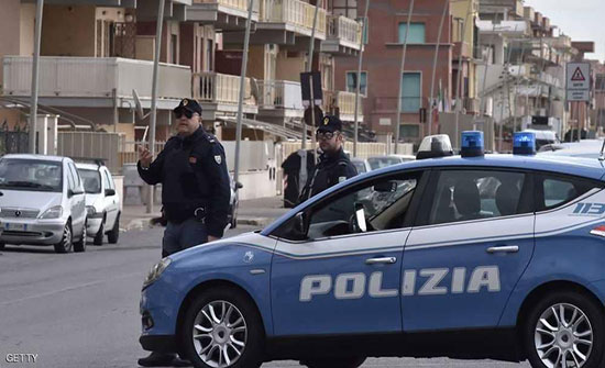 إيطاليا توقف لبنانيا للاشتباه بتخطيطه لهجوم بمواد سامة إيطاليا توقف لبنانيا للاشتباه بتخطيطه لهجوم بمواد سامة