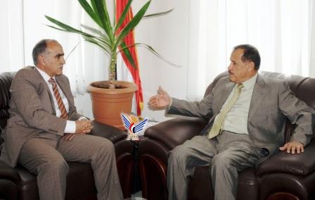 السفير الغويري يلتقي وزير الخارجية اليمني