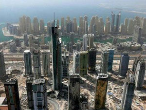 دبي تستعيد بريقها المالي وسط إعجاب من المستثمرين العالميين دبي تستعيد بريقها المالي وسط إعجاب من المستثمرين العالميين