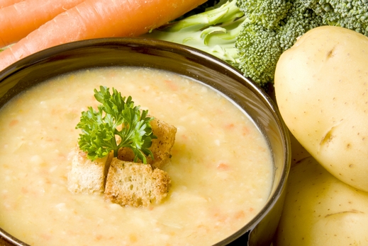 شوربة البطاطا الكريمية شوربة البطاطا الكريمية