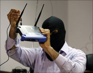 السجن لضابط لبناني تجسس لإسرائيل 