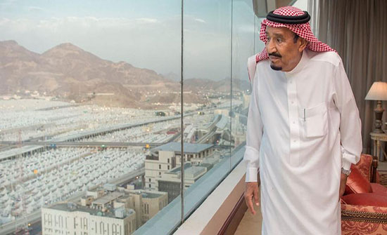 صور : خادم الحرمين يصل إلى منى للإشراف على راحة الحجاج صور : خادم الحرمين يصل إلى منى للإشراف على راحة الحجاج