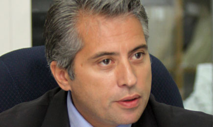 من الذي فحص مياه الديسي وإشعاعاتها ولماذا يخفي جعفر حسان أسماء لجنة التعيين ( وثائق )