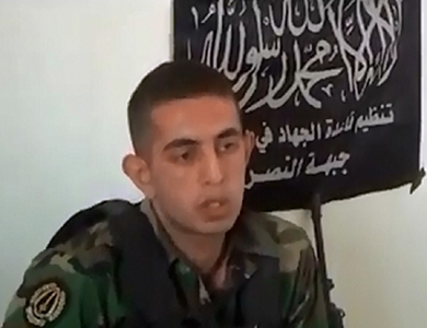 خبراء عسكريون: التحاق أحد عناصر الجيش اللبناني بـ”النصرة” حادثة فردية