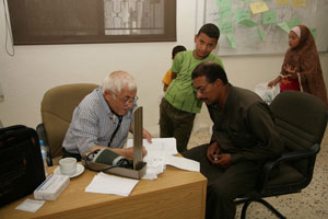 الزيتونة تنظم يوماً صحياً في مركز الأميرة بسمة ببلدة الجوفة