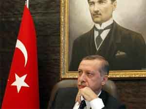 تركيا مرشحة لجدل سياسي كبير حول صيغة وهوية الدستور الجديد