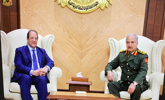 رئيس المخابرات العامة المصرية يلتقي حفتر في بنغازي