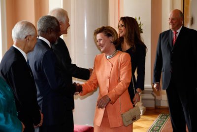 الملكة تلتقي ملك وملكة النرويج وتشارك في اجتماعات مجلس مؤسسة الأمم المتحدة