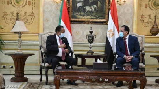 حمدوك يبحث مع مدبولي تطوير العلاقات بين مصر والسودان حمدوك يبحث مع مدبولي تطوير العلاقات بين مصر والسودان