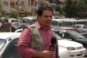 جرار يرجح أن يكون تحطيم سيارته على خلفية تقرير حول النقابات جرار يرجح أن يكون تحطيم سيارته على خلفية تقرير حول النقابات