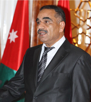 وزير العمل يتفقد مدينة الحسن الصناعية في اربد  