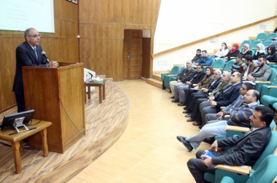 الوزني يدعو المجتمع الدولي لتحمل كلف استضافة اللاجئين السوريين