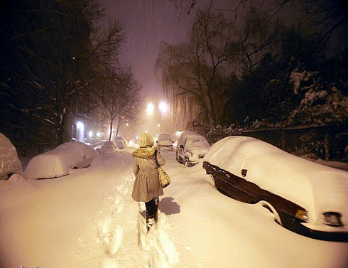 25 قتيلا حصيلة العاصفة الثلجية التي تجتاح شرق الولايات المتحدة