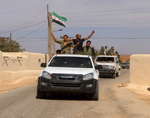 الجيش الحر يتقدّم في محيط بلدة الراعي بريف حلب بدعم من القوات التركية الجيش الحر يتقدّم في محيط بلدة الراعي بريف حلب بدعم من القوات التركية