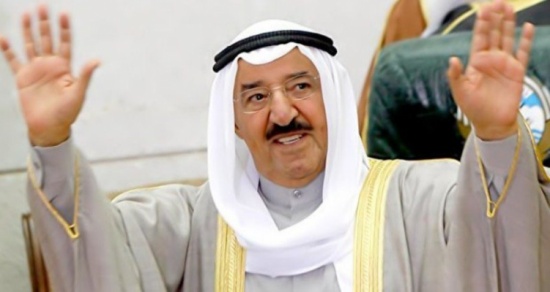 أمير الكويت يصل عمان أمير الكويت يصل عمان