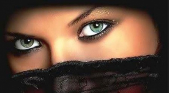 السعودية.. مليونيرة مطلقة تعود لجذب الراغبين بالزواج السعودية.. مليونيرة مطلقة تعود لجذب الراغبين بالزواج