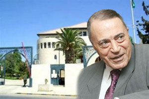 البخيت يقرر اعادة عدد من المستشارين الاعلاميين الى أعمالهم البخيت يقرر اعادة عدد من المستشارين الاعلاميين الى أعمالهم