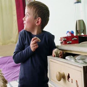 علاج سلوك السرقة عند الأطفال