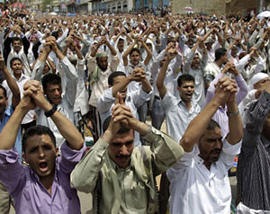 مظاهرات في صنعاء وتعز والحديدة    