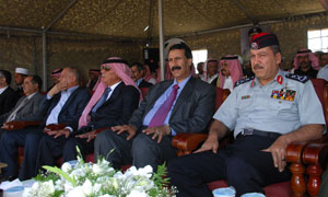 اللواء الركن الكوفحي يرعى حفل افتتاح مركز دفاع مدني الخالدية في المفرق اللواء الركن الكوفحي يرعى حفل افتتاح مركز دفاع مدني الخالدية في المفرق