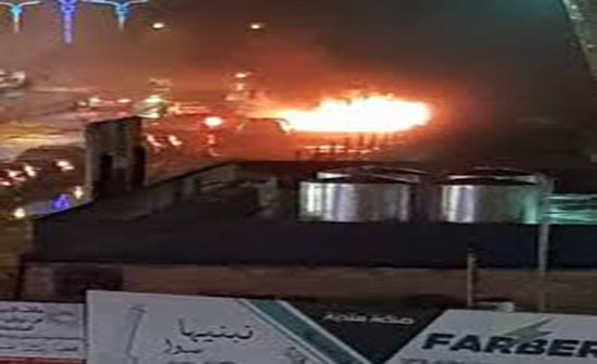 بالفيديو : بعد فترة من الهدوء النسبي.. تفجير سيارة مفخخة في الموصل